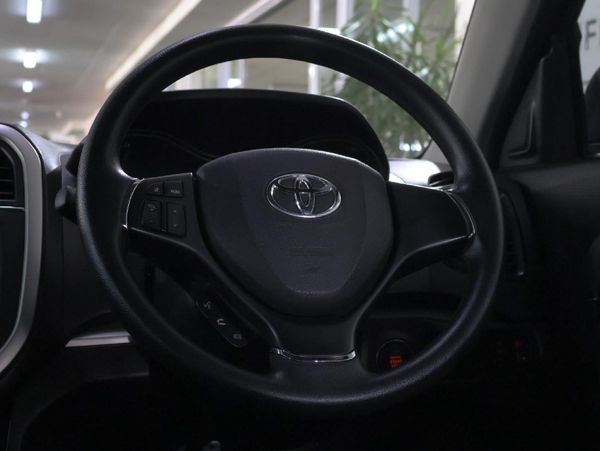 2022-Toyota-Urban-Cruiser-15-Xs image:20