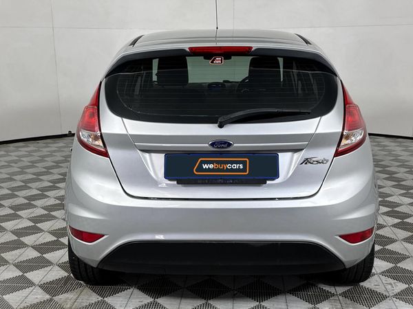 2017-Ford-Fiesta-14-Ambiente-5-dr image:18