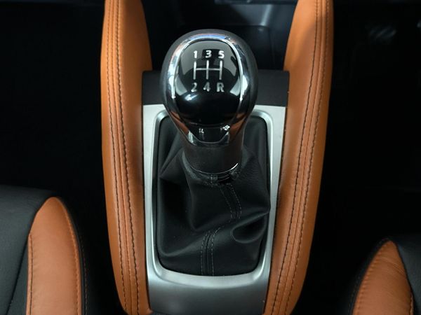 2018-Nissan-Micra-900T-Acenta image:9