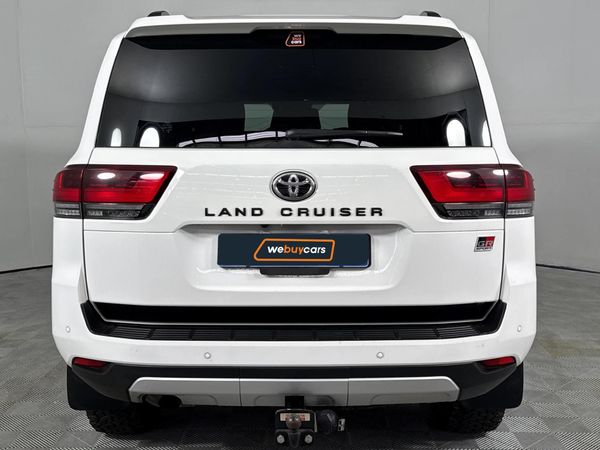 2024-Toyota-Land-Cruiser-300-V6-33-D-GR-S image:17