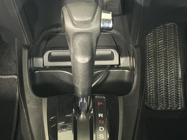 2013-Honda-Ballade-15-Elegance-Auto image:10