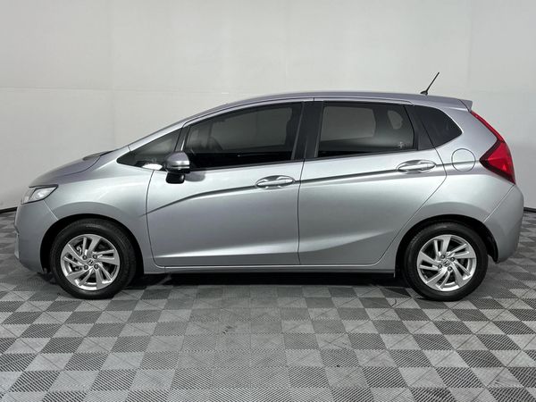 2018-Honda-Jazz-12-Comfort-Auto image:18