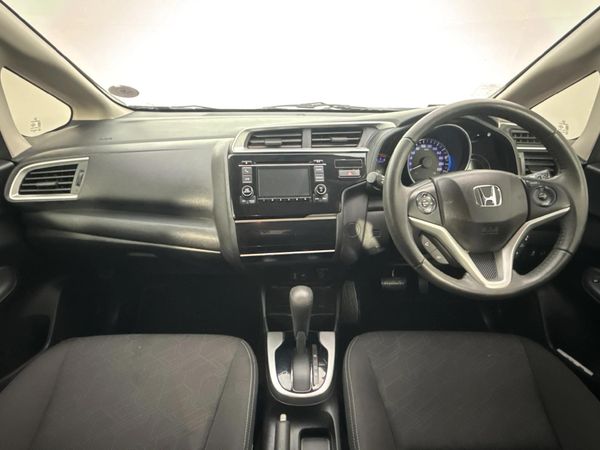 2018-Honda-Jazz-12-Comfort-Auto image:1