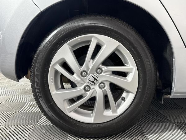 2018-Honda-Jazz-12-Comfort-Auto image:6