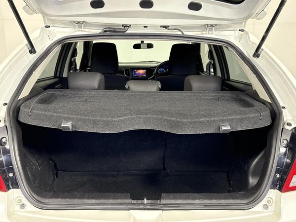 2018-Suzuki-Baleno-14-GLX image:13