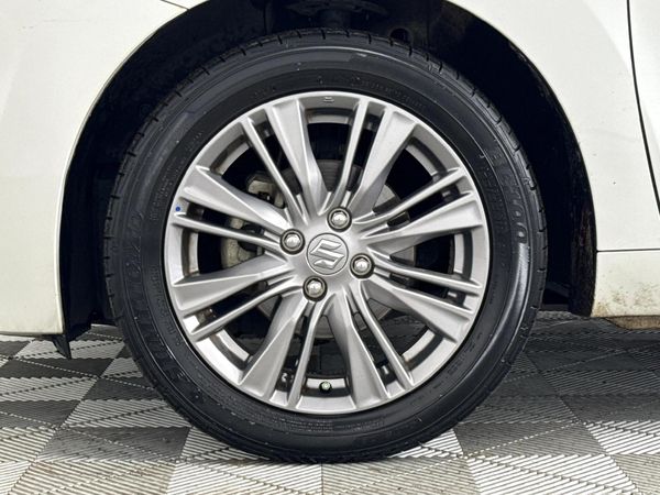 2018-Suzuki-Baleno-14-GLX image:4