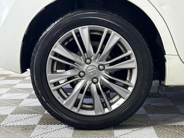 2018-Suzuki-Baleno-14-GLX image:7