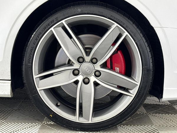 2019-Audi-S3-Sedan-quattro-Auto image:5