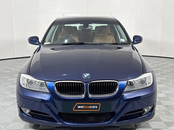 2010-BMW-3-Series-320i-Auto image:12
