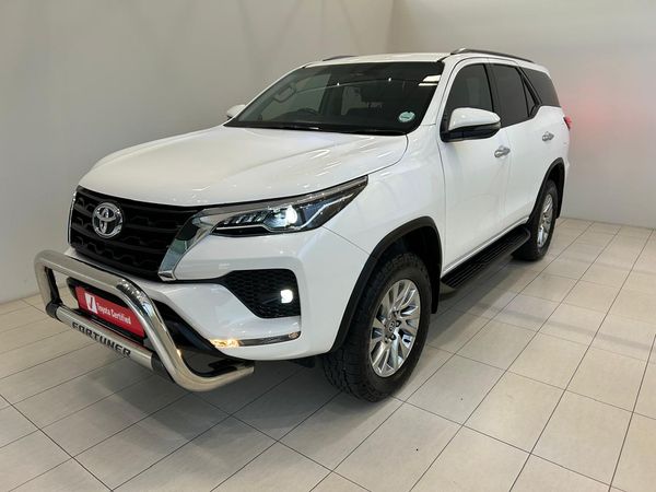 2022-Toyota-Fortuner-28-GD-6-4x4-Auto image:1