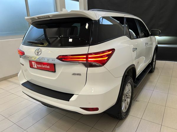 2022-Toyota-Fortuner-28-GD-6-4x4-Auto image:8