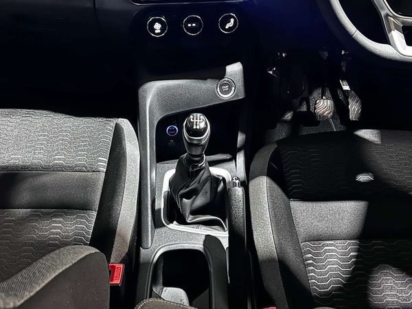 2026-Nissan-Magnite-10-Acenta image:11