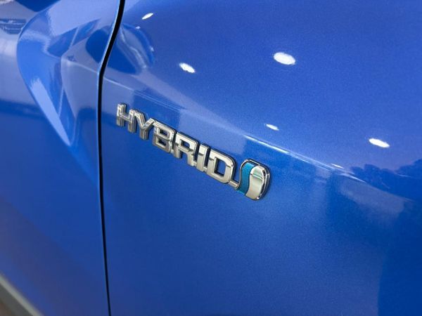 2024-Toyota-Corolla-Cross-18-XR-Hybrid image:17