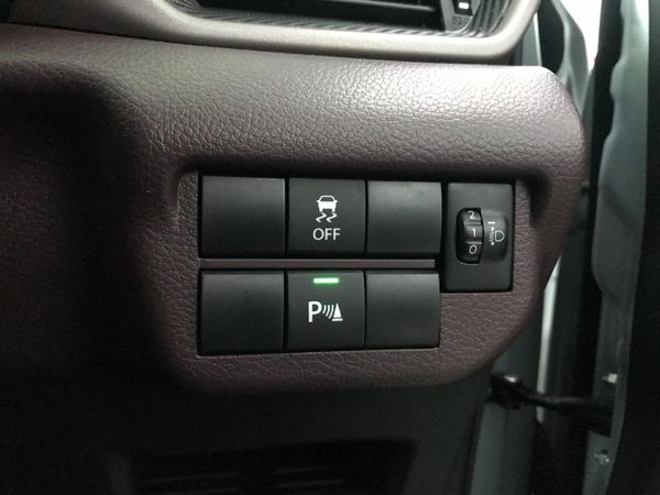 2026-Suzuki-Fronx-15-GL image:10