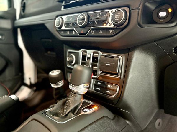 2025-Jeep-Wrangler-Rubicon-20T-Auto-4-Door image:13