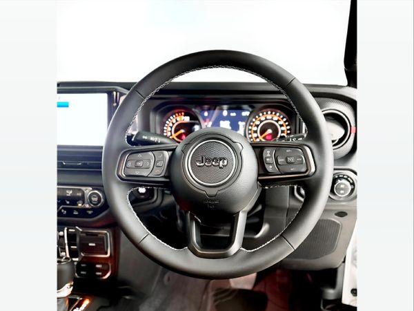 2025-Jeep-Wrangler-Rubicon-20T-Auto-4-Door image:8