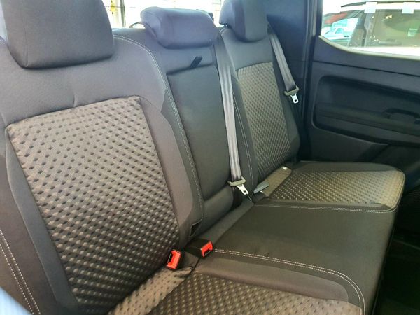 2026-Volkswagen-Amarok-20-TDI-125kW-Life-Auto-Double-Cab image:16