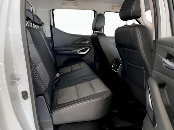 2026-Peugeot-Landtrek-19D-Allure-Double-Cab-Auto image:21