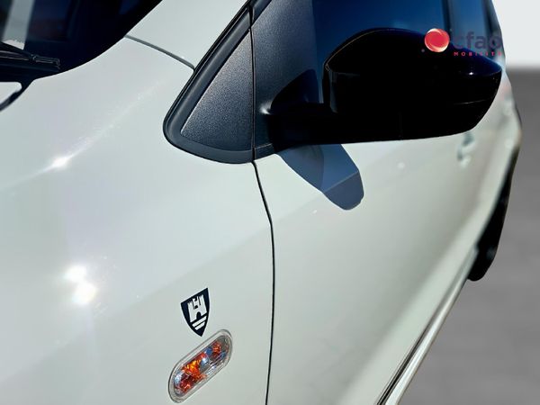 2026-Volkswagen-Polo-Vivo-14 image:9