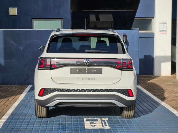 2026-Volkswagen-T-Cross-10-TSI-R-Line-Auto image:6
