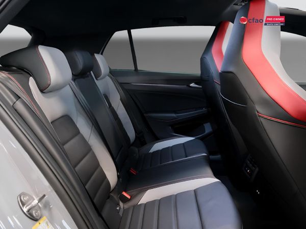 2026-Volkswagen-Golf-8-GTI-20-TSI-DSG image:9