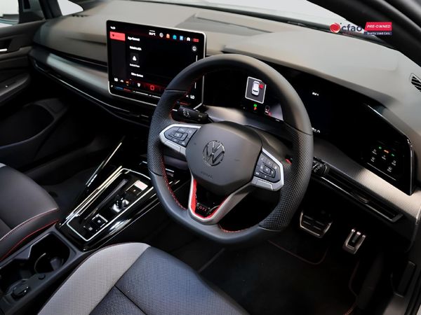 2026-Volkswagen-Golf-8-GTI-20-TSI-DSG image:8