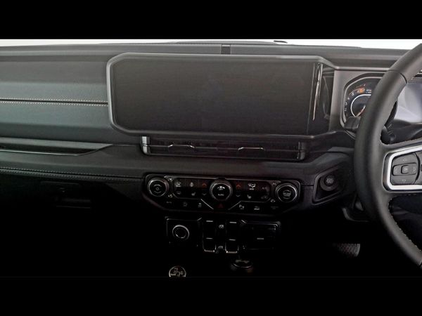 2025-Jeep-Wrangler-Sahara-20T-Auto-4-Door image:11