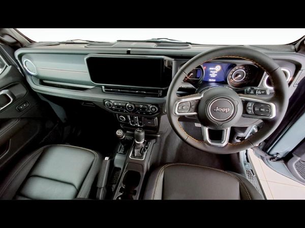 2025-Jeep-Wrangler-Sahara-20T-Auto-4-Door image:8