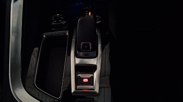 2018-Peugeot-3008-16-THP-GT-Line-Auto image:18