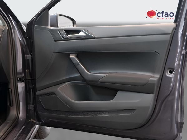 2026-Volkswagen-Polo-10-TSI-Life-Auto-DSG image:10