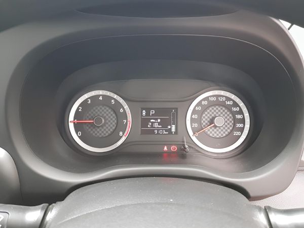 2023-Hyundai-Grand-i10-10-Motion-Auto image:12