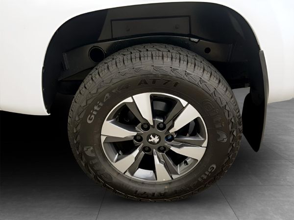 2026-Peugeot-Landtrek-19D-Allure-Double-Cab-Auto image:5