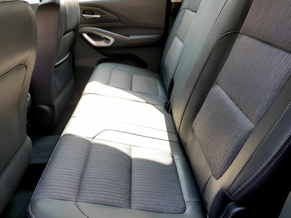 2026-Peugeot-Landtrek-19D-Allure-Double-Cab-Auto image:11