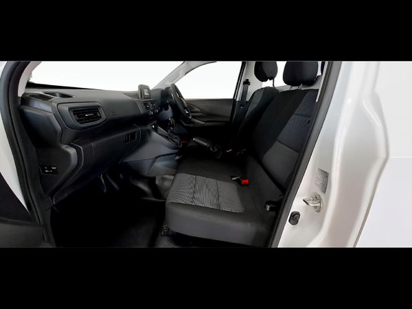 2026-Peugeot-Landtrek-19D-Professional-Single-Cab image:6