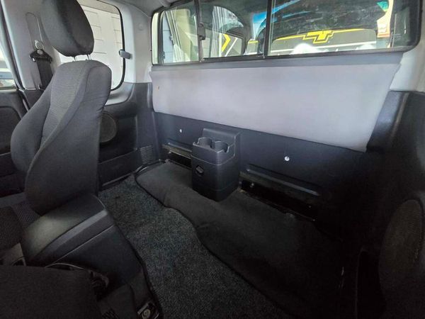 2009-Isuzu-KB-250D-Teq-Extended-cab-LE image:10