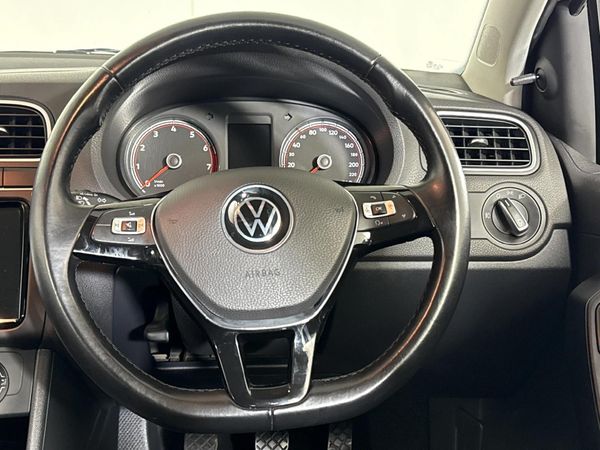 2025-Volkswagen-Polo-Vivo-16-Style image:12
