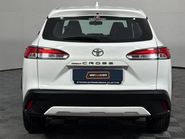 2023-Toyota-Corolla-Cross-18-XI image:17
