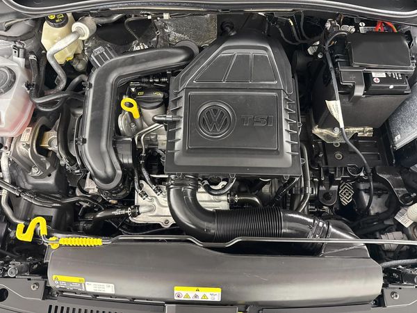 2022-Volkswagen-Polo-10-TSI-Life-Auto-DSG image:12