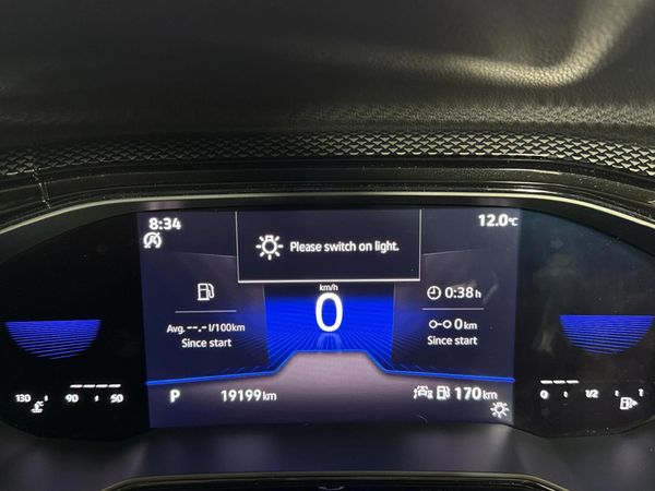 2022-Volkswagen-Polo-10-TSI-Life-Auto-DSG image:2