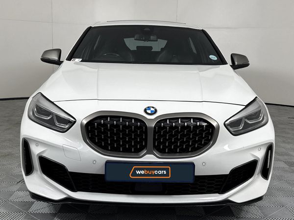 2022-BMW-1-Series-M135i-xDrive image:15