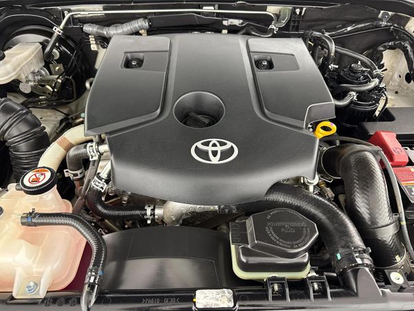 2021-Toyota-Fortuner-28-GD-6-VX-Auto image:14