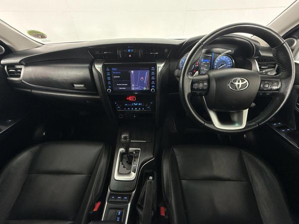 2021-Toyota-Fortuner-28-GD-6-VX-Auto image:1