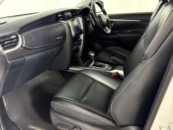 2021-Toyota-Fortuner-28-GD-6-VX-Auto image:8