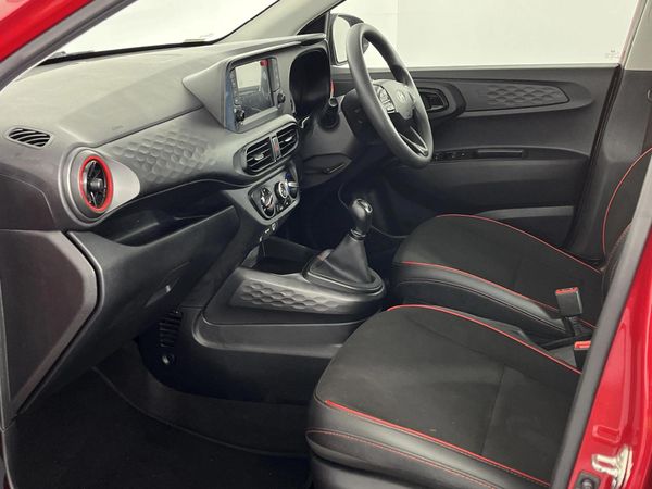 2025-Hyundai-Grand-i10-10-Motion image:7