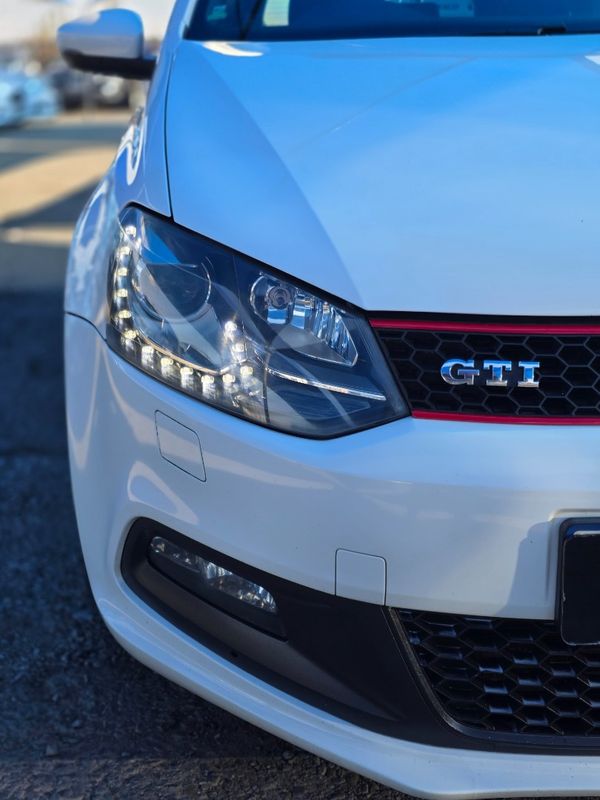 2013-Volkswagen-Polo-GTI-14-TSI-Auto image:7