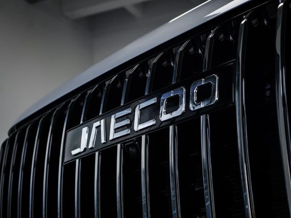 2026-Jaecoo-J7-15-TDGI-SHS-DHT-Phev image:1