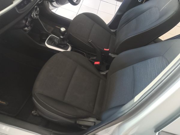 2021-Kia-Picanto-12-Street image:8