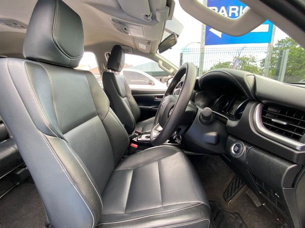 2025-Toyota-Fortuner-24-GD-6-RB-Auto image:14