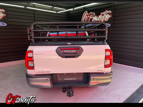 2022-Toyota-Hilux-28-GD-6-Raised-Body-Legend-4x4-Double-Cab image:5