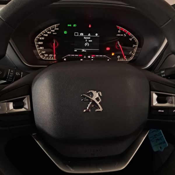 2026-Peugeot-Landtrek-19D-Active-Double-Cab-4x4 image:10